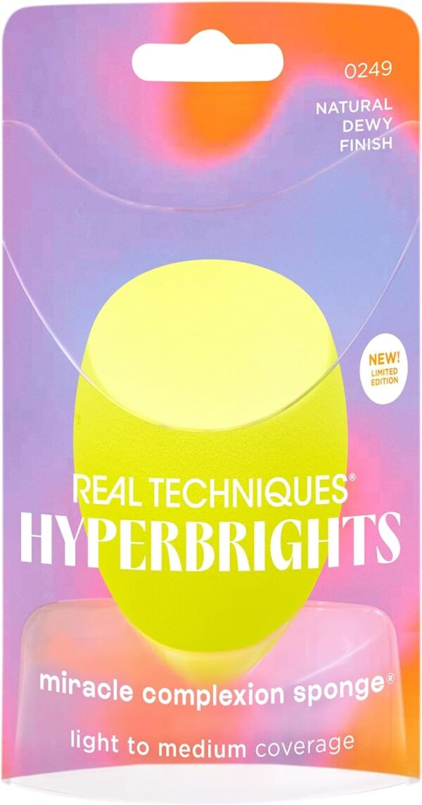 Real Techniques Hyperbright Complexion Sponge